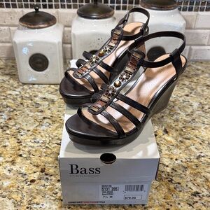 G. H. Bass & Co. Artemis sandals